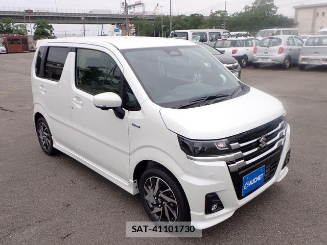 Suzuki WAGON R 2026-06 7903642-3