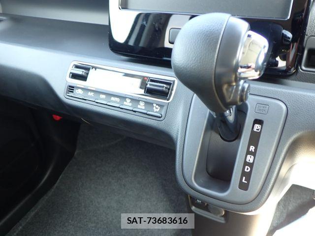 Suzuki WAGON R 2026-05 7903640-15
