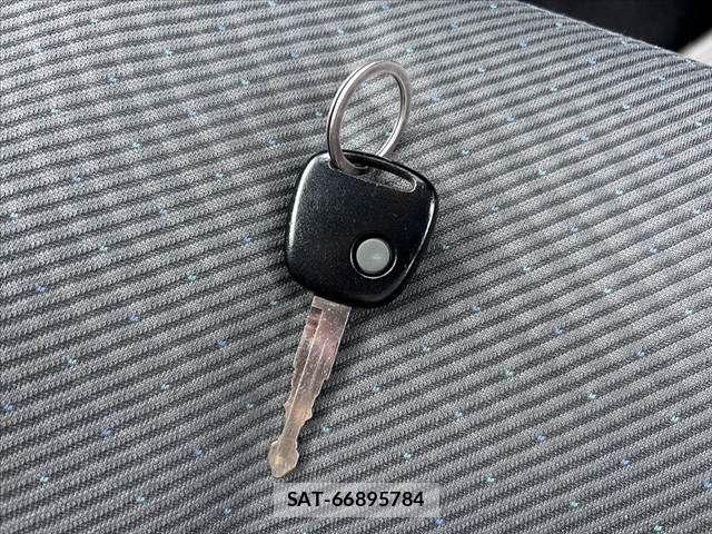 Suzuki WAGON R 2015-07 7964431-23