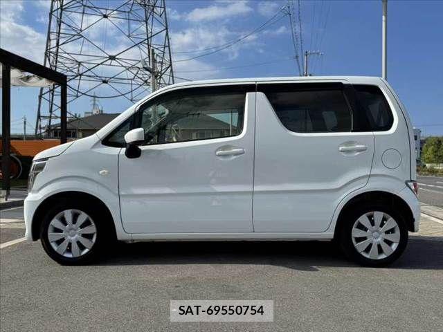 Suzuki WAGON R 2017-06 7981601-10
