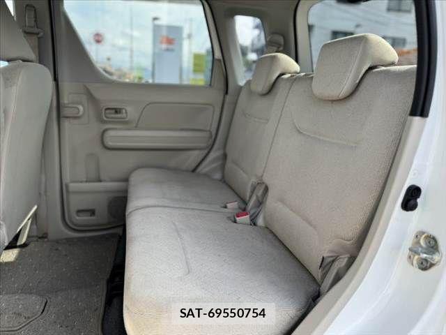 Suzuki WAGON R 2017-06 7981601-17