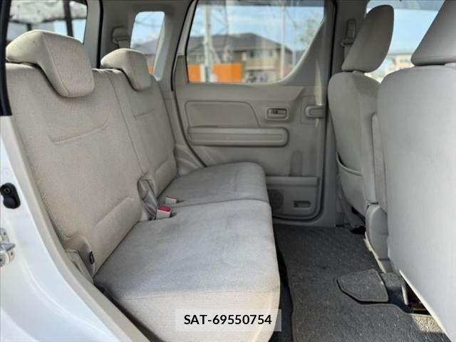 Suzuki WAGON R 2017-06 7981601-18