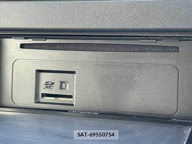 Suzuki WAGON R 2017-06 7981601-22