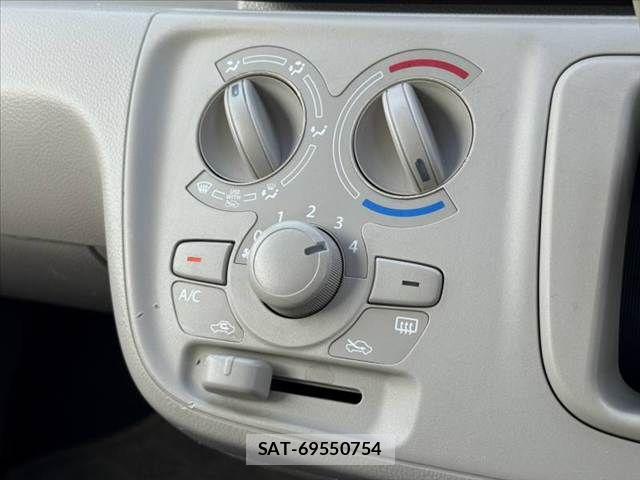 Suzuki WAGON R 2017-06 7981601-25