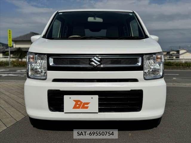 Suzuki WAGON R 2017-06 7981601-8