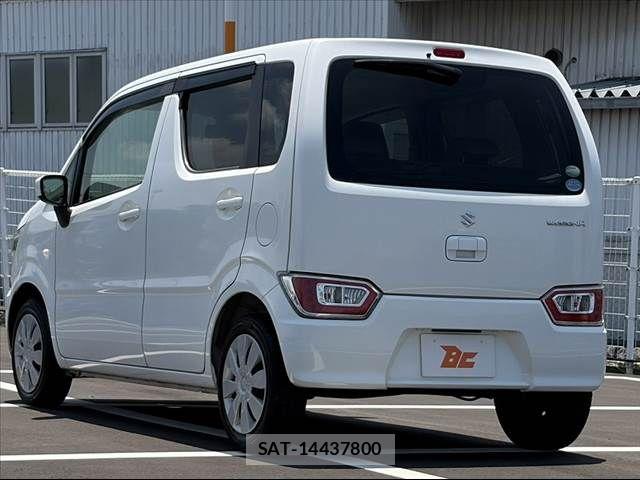 Suzuki WAGON R 2017-05 7981599-12