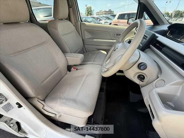 Suzuki WAGON R 2017-05 7981599-15