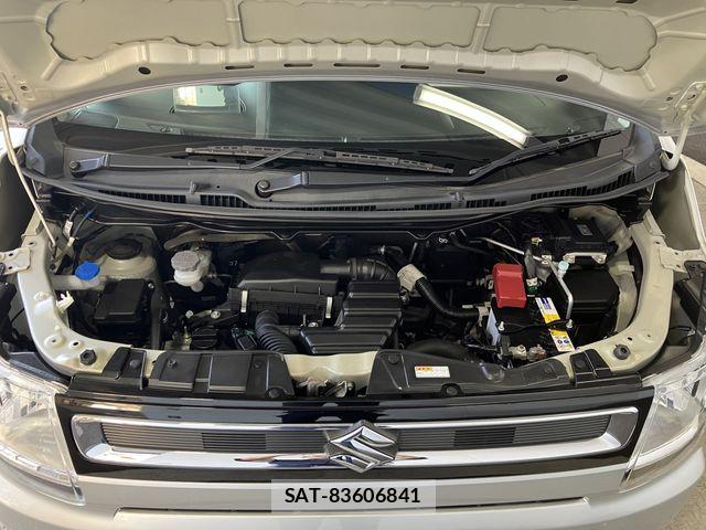 Suzuki WAGON R 2018-06 8039245-6