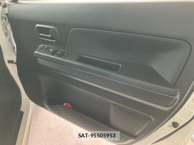 Suzuki WAGON R 2019-03 8039242-9