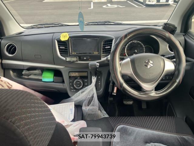 Suzuki WAGON R 2014-05 8039255-11