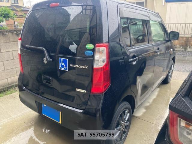Suzuki WAGON R 2013-10 8039258-1