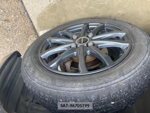Suzuki WAGON R 2013-10 8039258-2