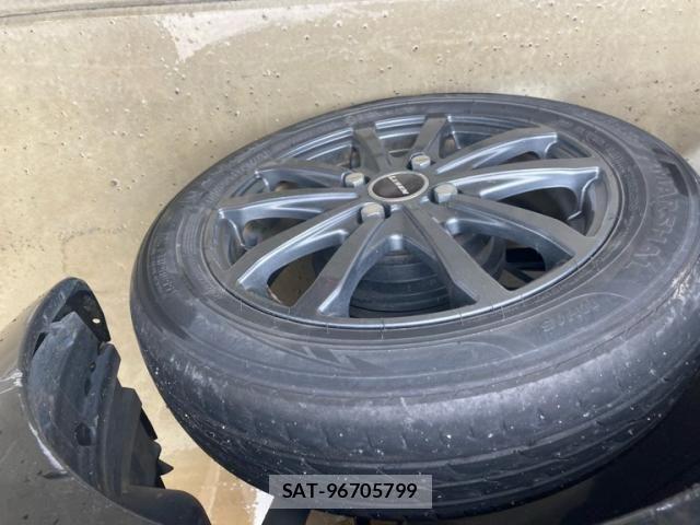 Suzuki WAGON R 2013-10 8039258-4
