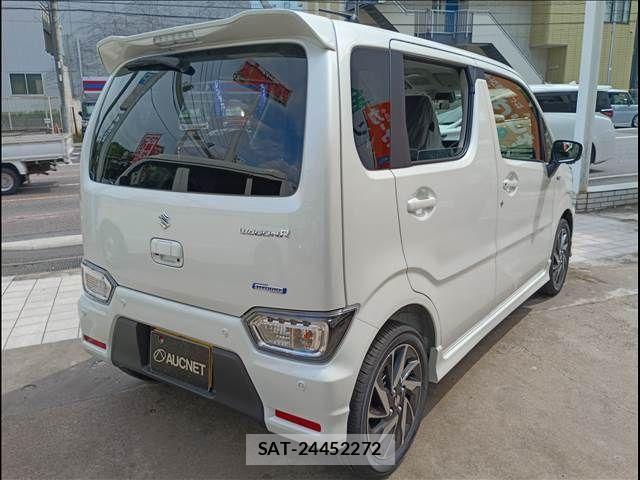 Suzuki WAGON R 2026-06 8039231-1