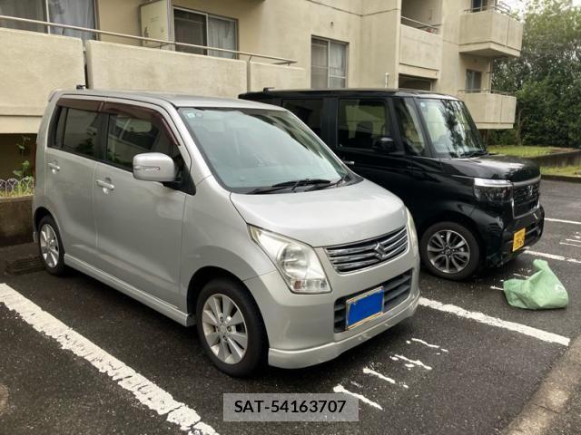 Suzuki WAGON R 2011-03 8039270-1