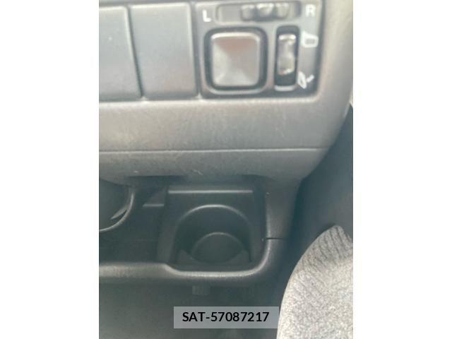 Suzuki WAGON R 2001-10 8039254-17