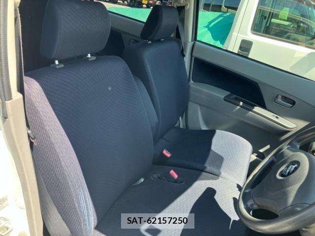 Suzuki WAGON R 2012-06 8039257-13