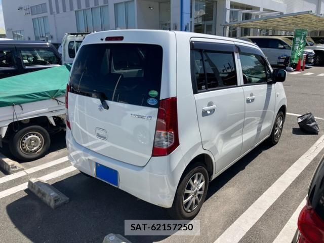 Suzuki WAGON R 2012-06 8039257-2