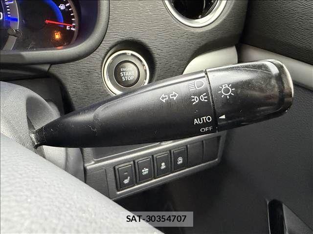 Suzuki WAGON R 2013-08 8039253-27