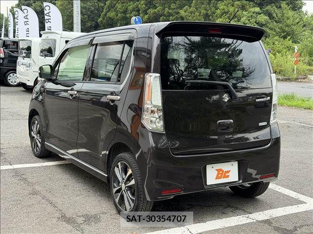 Suzuki WAGON R 2013-08 8039253-7