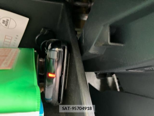 Suzuki WAGON R 2013-03 8076175-12