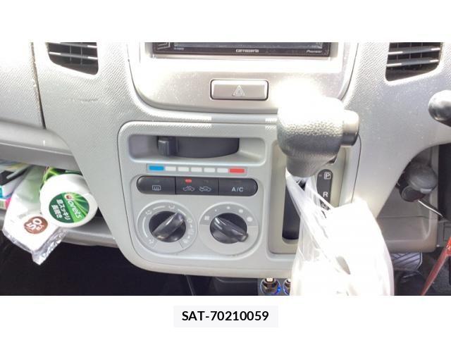 Suzuki WAGON R 2010-01 8102789-19