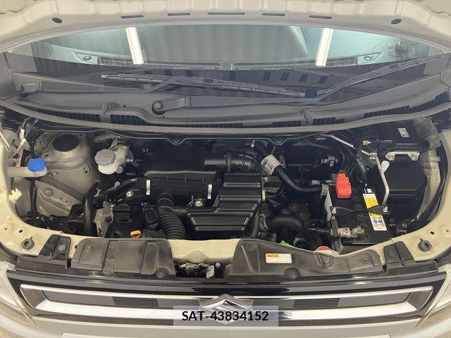 Suzuki WAGON R 2019-02 8102765-6