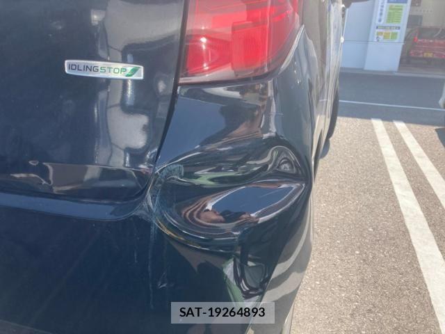 Suzuki WAGON R 2015-12 8102781-12