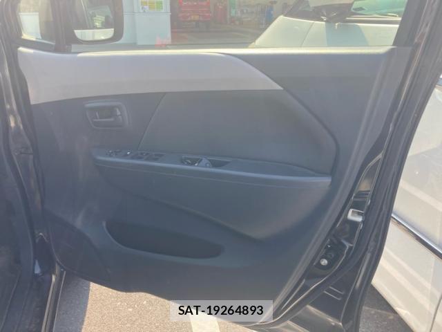 Suzuki WAGON R 2015-12 8102781-14