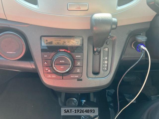 Suzuki WAGON R 2015-12 8102781-23