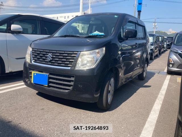 Suzuki WAGON R 2015-12 8102781-2