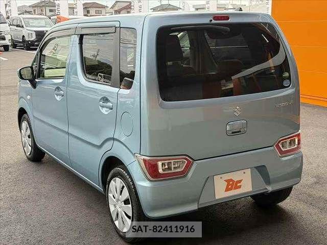 Suzuki WAGON R 2019-07 8102772-12