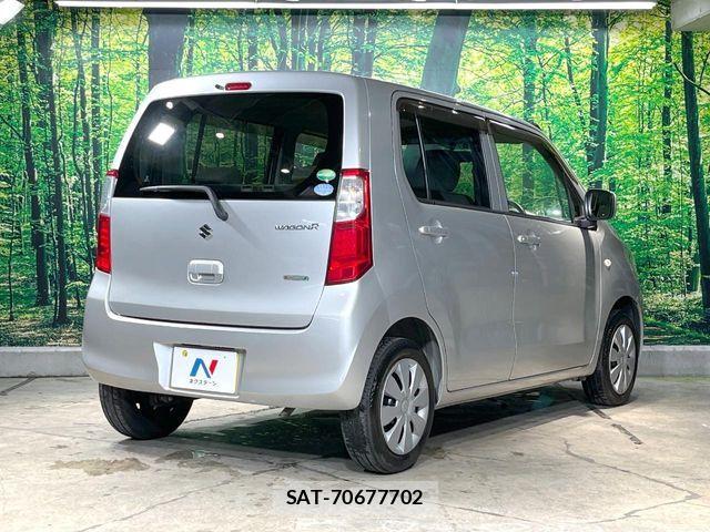 Suzuki WAGON R 2013-06 8102774-17