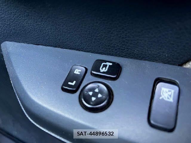 Suzuki WAGON R 2014-04 8102779-20