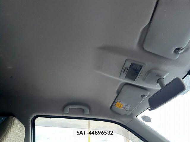 Suzuki WAGON R 2014-04 8102779-21