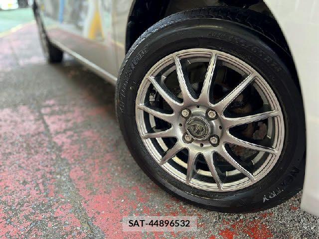 Suzuki WAGON R 2014-04 8102779-5