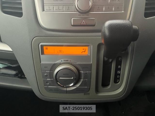 Suzuki WAGON R 2011-07 8102786-18