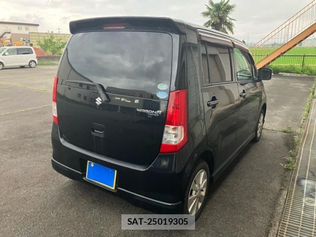 Suzuki WAGON R 2011-07 8102786-2