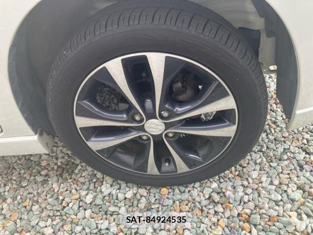Suzuki WAGON R 2013-09 8133065-4