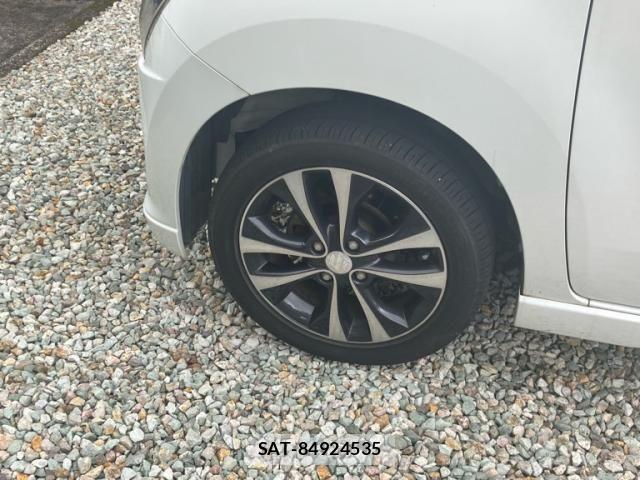 Suzuki WAGON R 2013-09 8133065-7