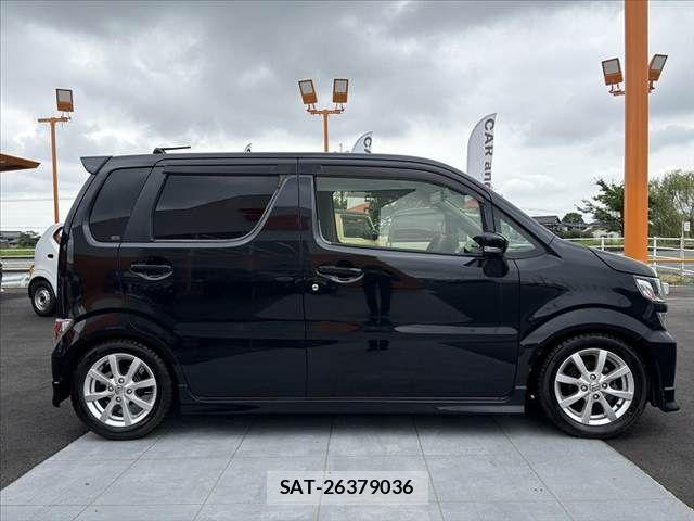 Suzuki WAGON R 2017-09 8133049-11