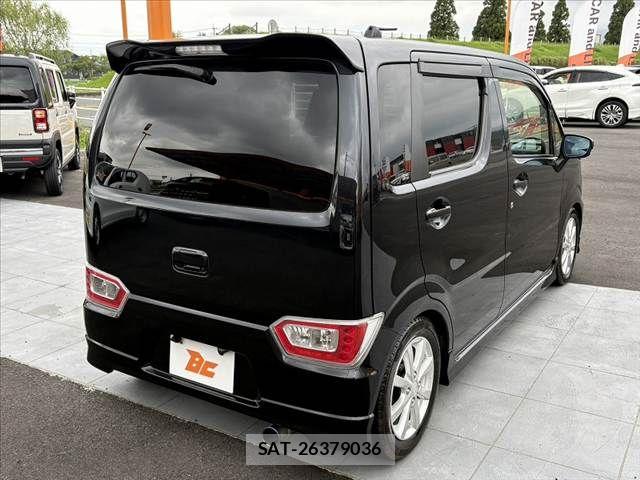 Suzuki WAGON R 2017-09 8133049-12