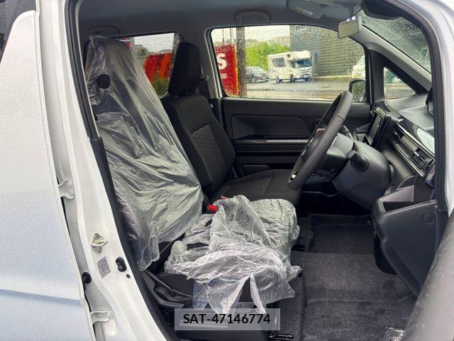 Suzuki WAGON R 2026-06 8133044-27