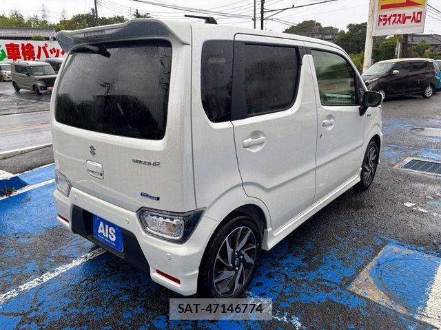 Suzuki WAGON R 2026-06 8133044-3