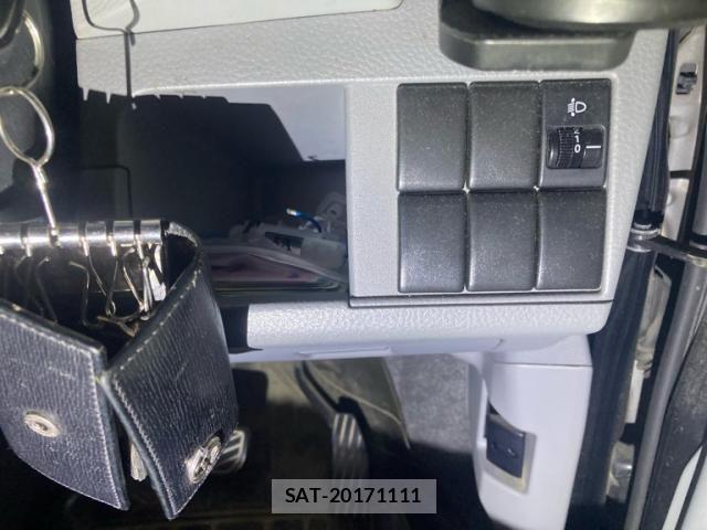 Suzuki WAGON R 2011-07 8133082-14