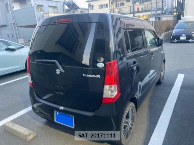 Suzuki WAGON R 2011-07 8133082-1