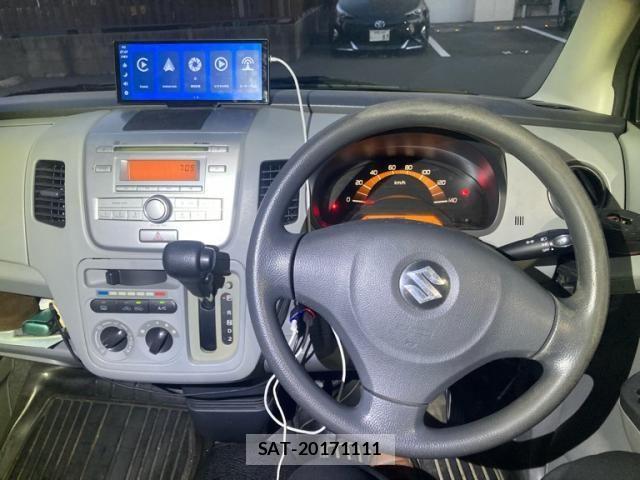 Suzuki WAGON R 2011-07 8133082-19