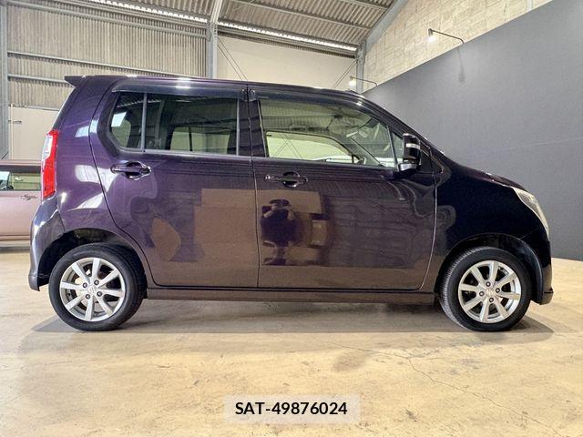 Suzuki WAGON R 2013-06 8133059-9