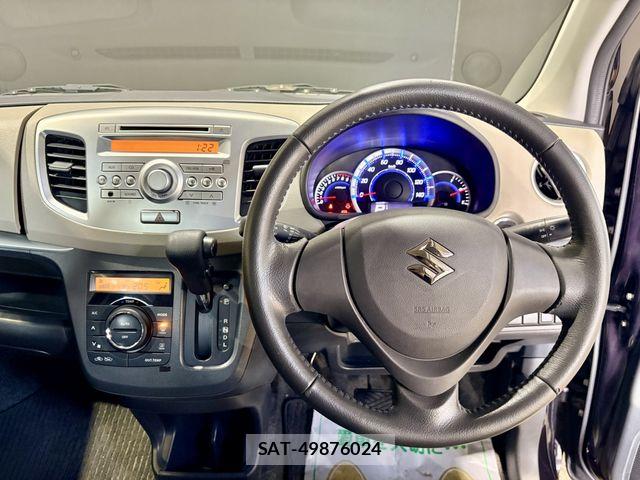 Suzuki WAGON R 2013-06 8133059-13