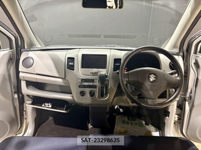 Suzuki WAGON R 2012-07 8133063-15